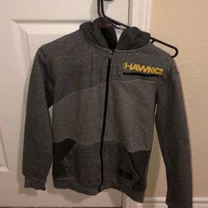 men’s gray and yellow jacket